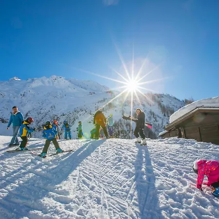 Chalet Chantey Mourry 5 *