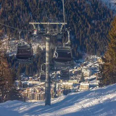 Chalet Chantey Mourry 5 *